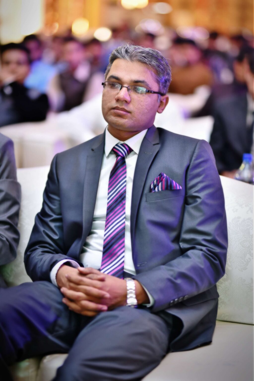 Dr Mohsin Khurshid