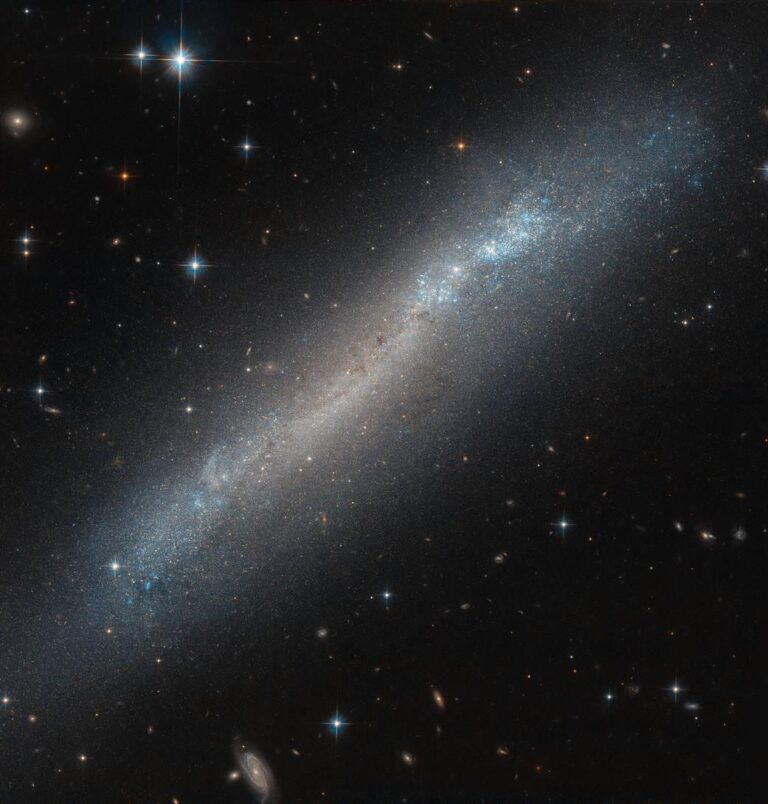New image by Hubble shows a tilted galaxy